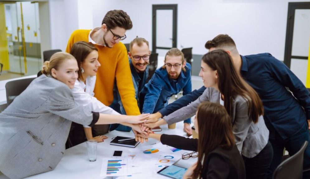 Bridging-marketing-design-teams-945x510